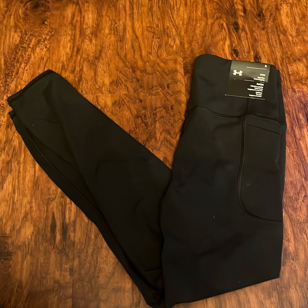 Under Armour Fitted high Rise ankle legging